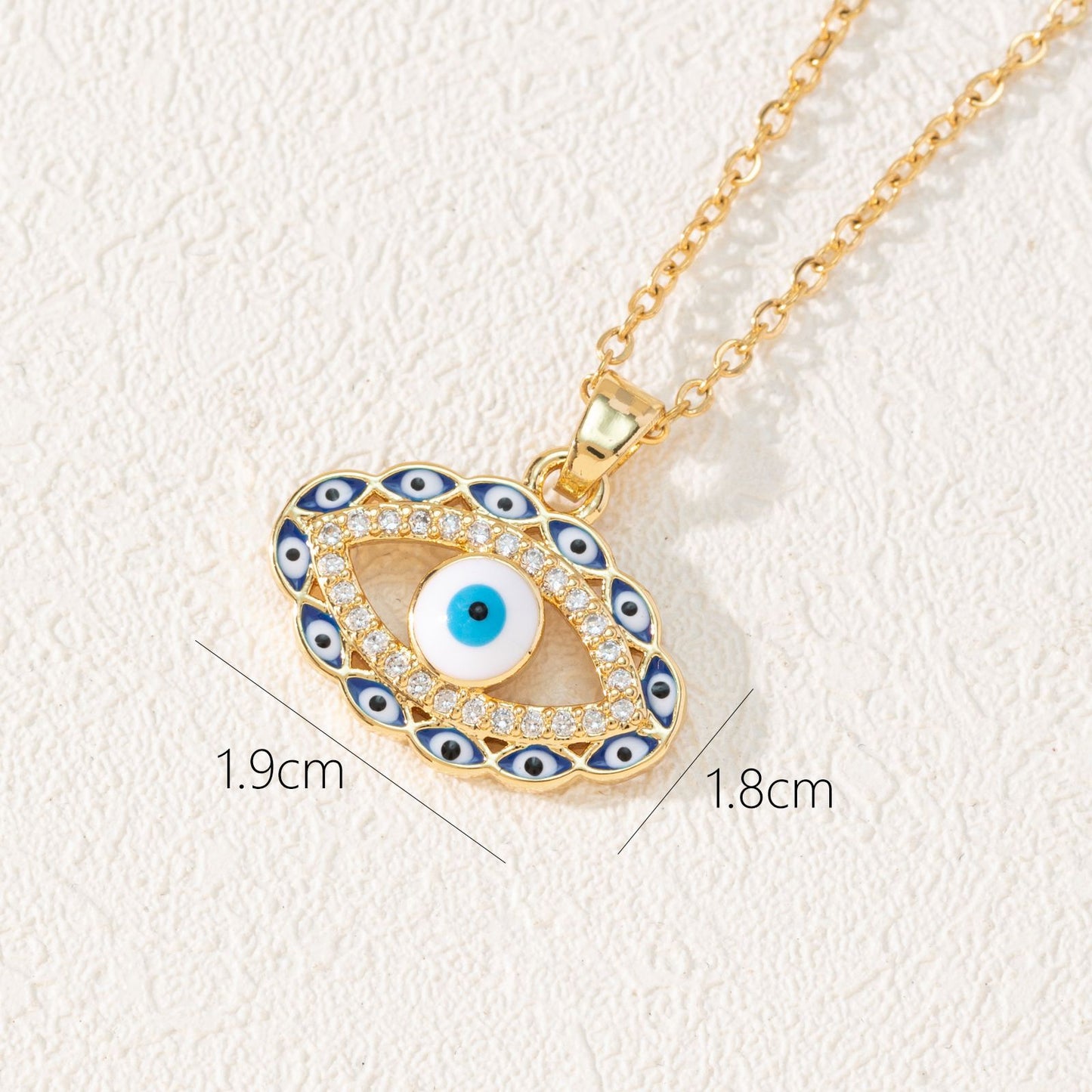 Eye necklace 01