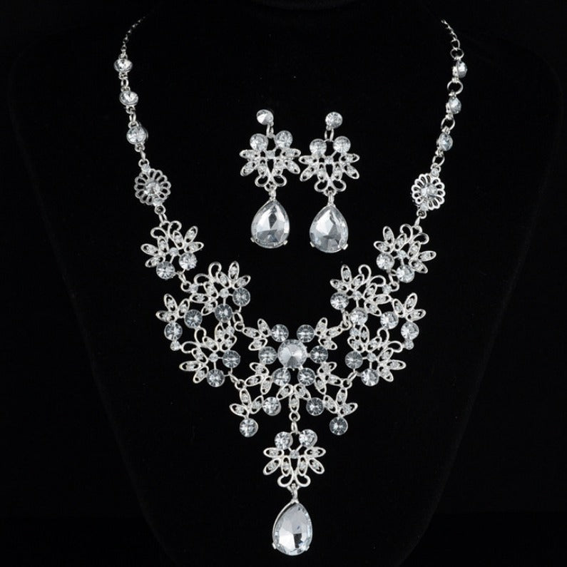 Butterfly Necklace Earrings Set