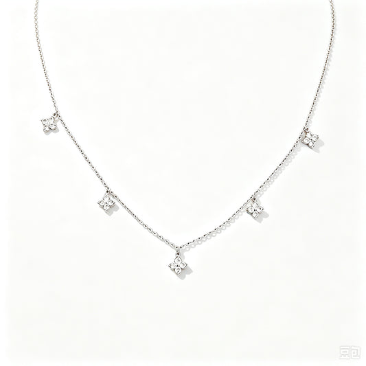 White square crystal zircon four-leaf clover necklace